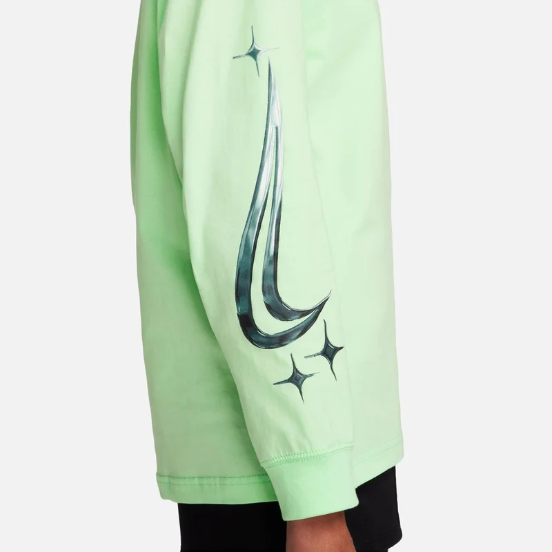 Nike Green Women's Sportswear Long-Sleeve T-Shirt for Women | Best Price UAE