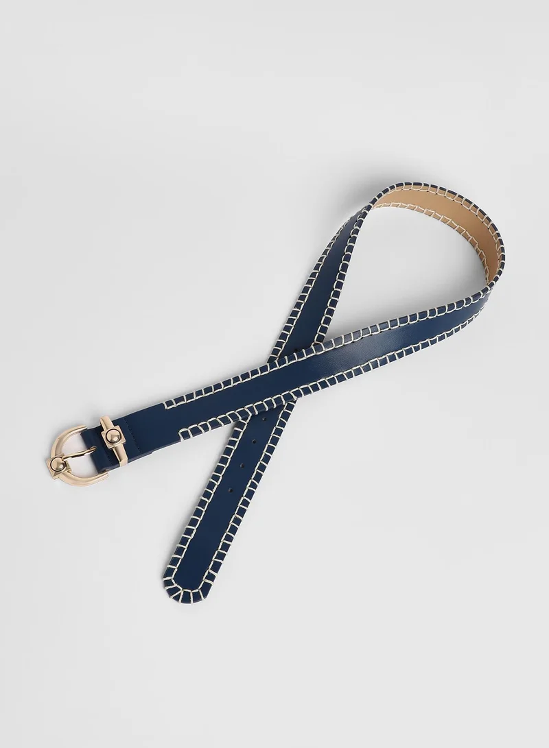 Casual Belt with Buckle Detail