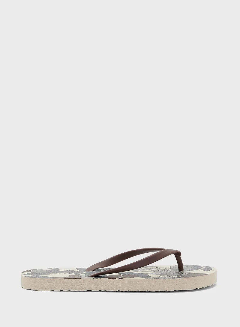 جينجر Floral Print Flip Flop