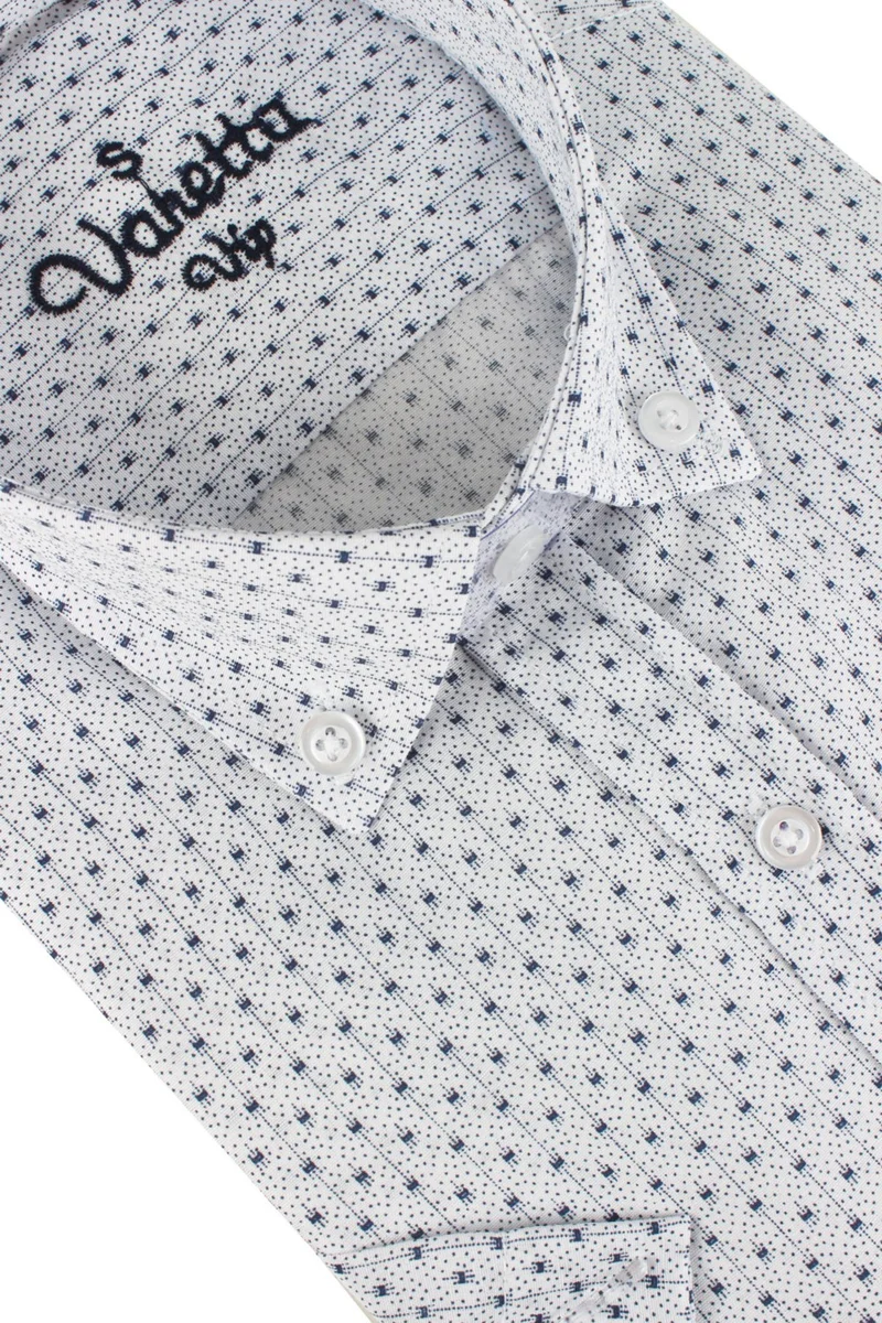 فاريتا Men's Blue Pocket Classic Cut Cotton Long Sleeve Shirt