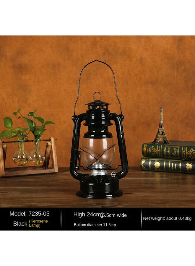 Bluejw European Antique Old-fashioned Oil Lamp Bronze Handle Kerosene Lamp Old Horse Lantern Iron Shooting Props Wholesale - Image 1