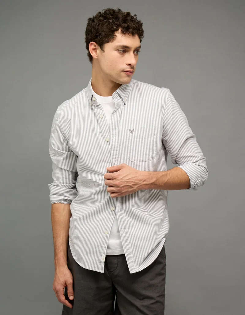 American Eagle AE Slim Fit Everyday Oxford Button-Up Shirt