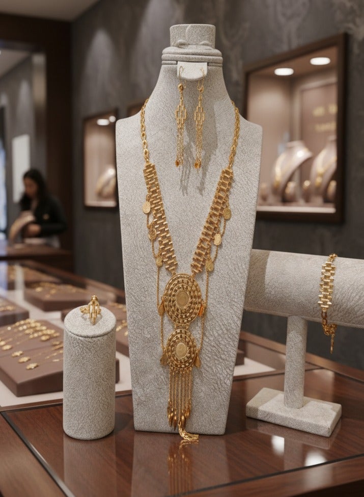 World Luxury Complete Gold-Plated Alternative Jewelry Set (4 Pieces) with Coin Design and Vintage Ornaments - Image 1