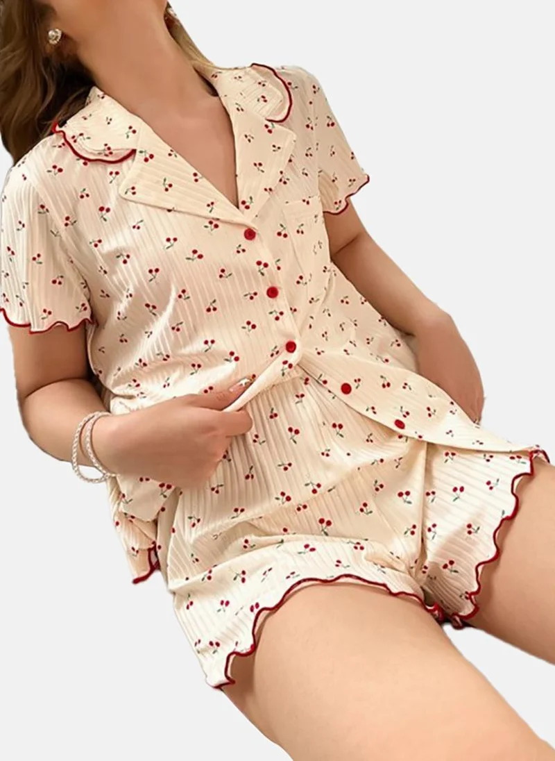 يونيكي Cream Printed Shorts & Shirt