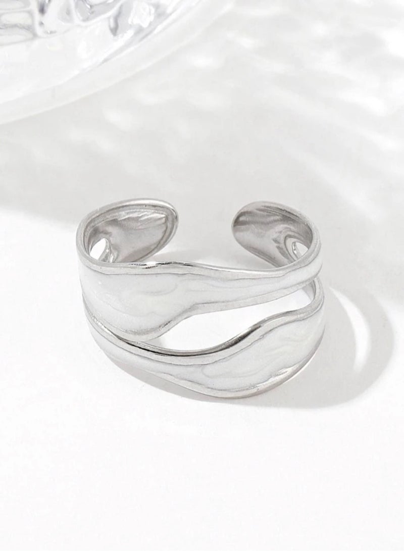 نونز أب خاتم نسائي أنيق من الاستانلس ستيل باللون الفضي بمقاس موحد - Image 2