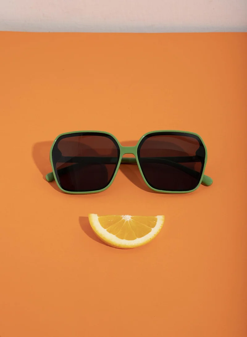 صوص هاوت Tinted Lens Green Frame Oversized Sunglass