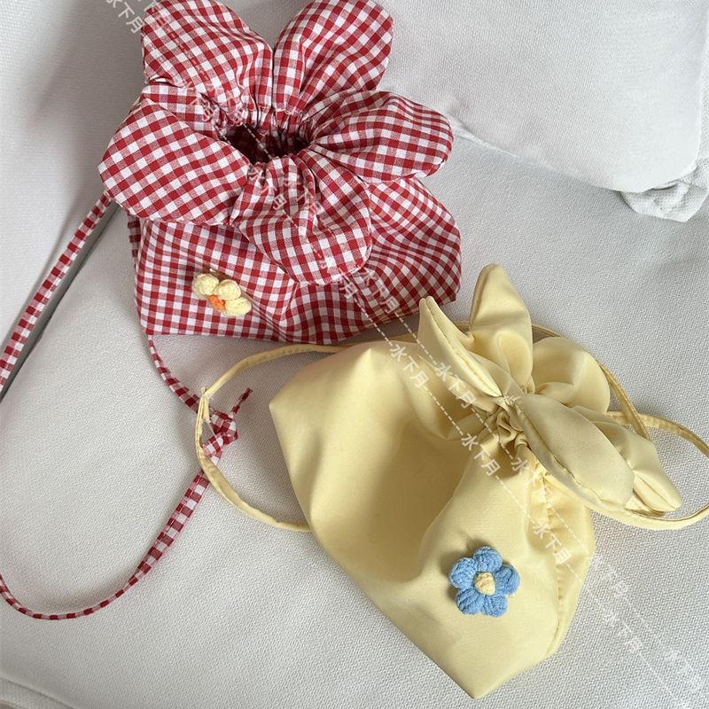 Cute Canvas Shoulder Bag with Flower Print for Women - Image 5