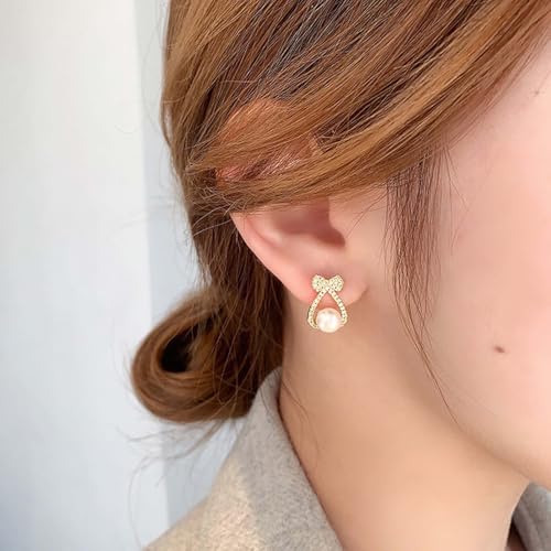 XFSAFDM 3 Pairs Pearl Earrings for Women Stylish, Elegant Set, Simple and Chic Pearl Stud Earrings for Girls, Perfect for Special Occasions - Image 4