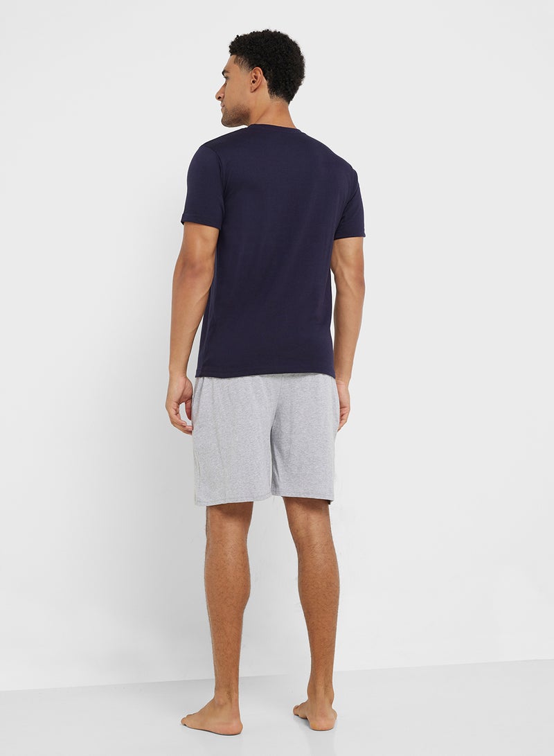 سفنتي فايف طقم بيجامة تي شيرت وشورت - Image 2