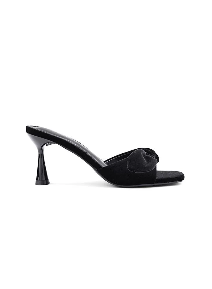 أيقون Metallic Heel Slipper heel slipper with elegant design.