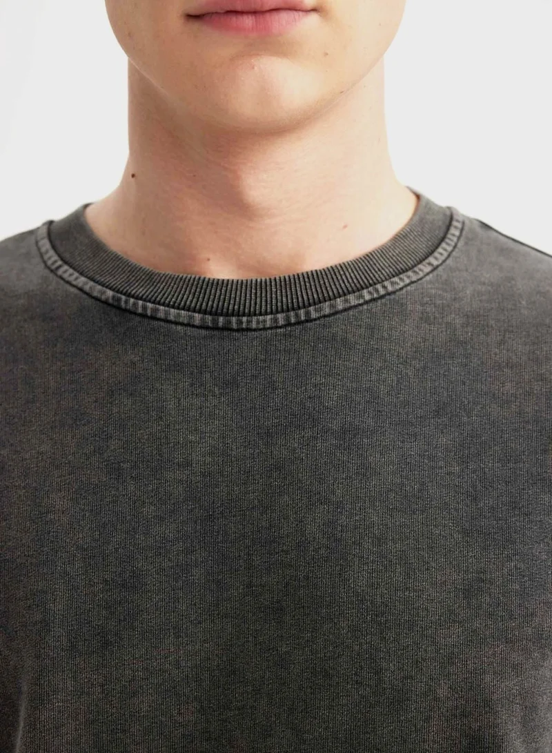 DeFacto  Man Loose Fit T-Shirt for Men | Best Price UAE