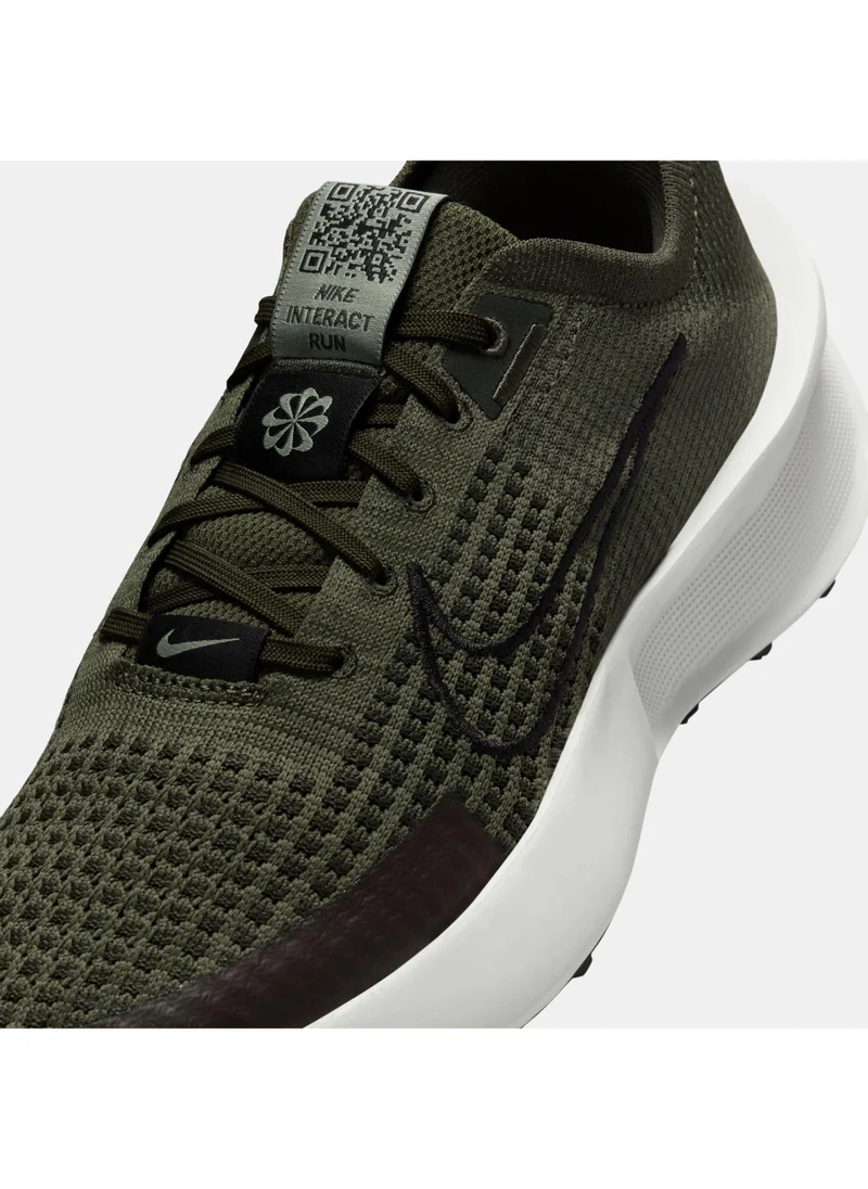 Nike Women's Interact Run Road Running Shoes