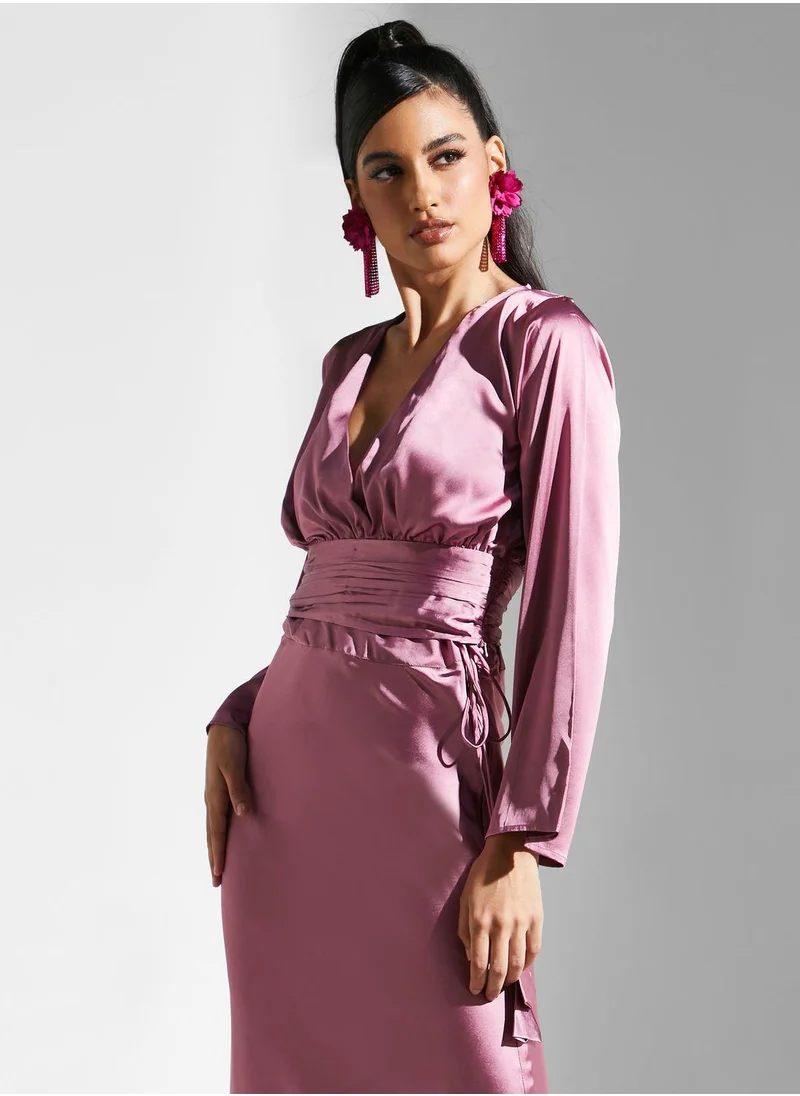 جولدن ابل V-Neck Knitted Dress
