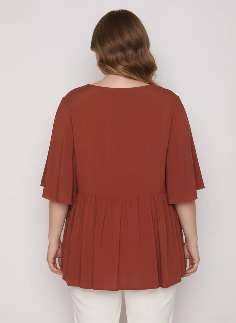 جينجر بلس V Neck Boho Embroidered Top