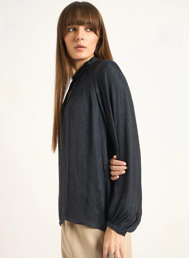 Femmella Femmella Satin Keyhole Neck Balloon Sleeve Top