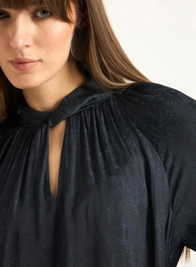Femmella Femmella Satin Keyhole Neck Balloon Sleeve Top