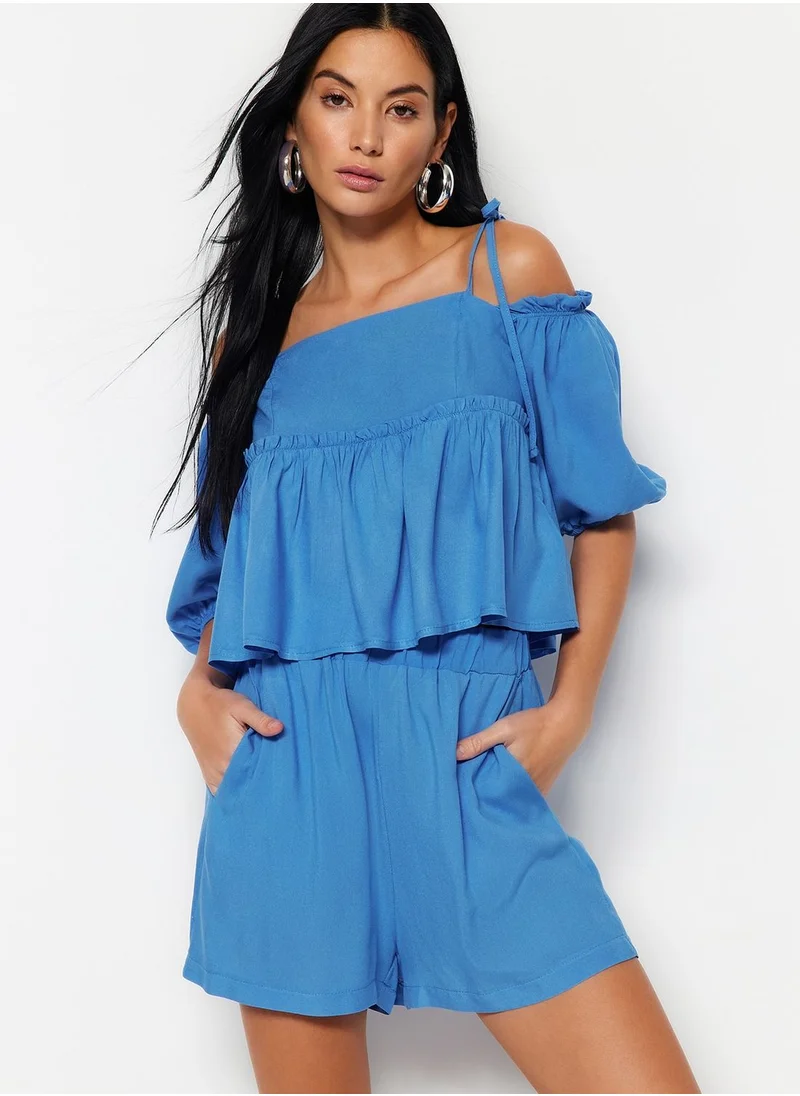trendyol Cold Shoulder Top & Shorts Set