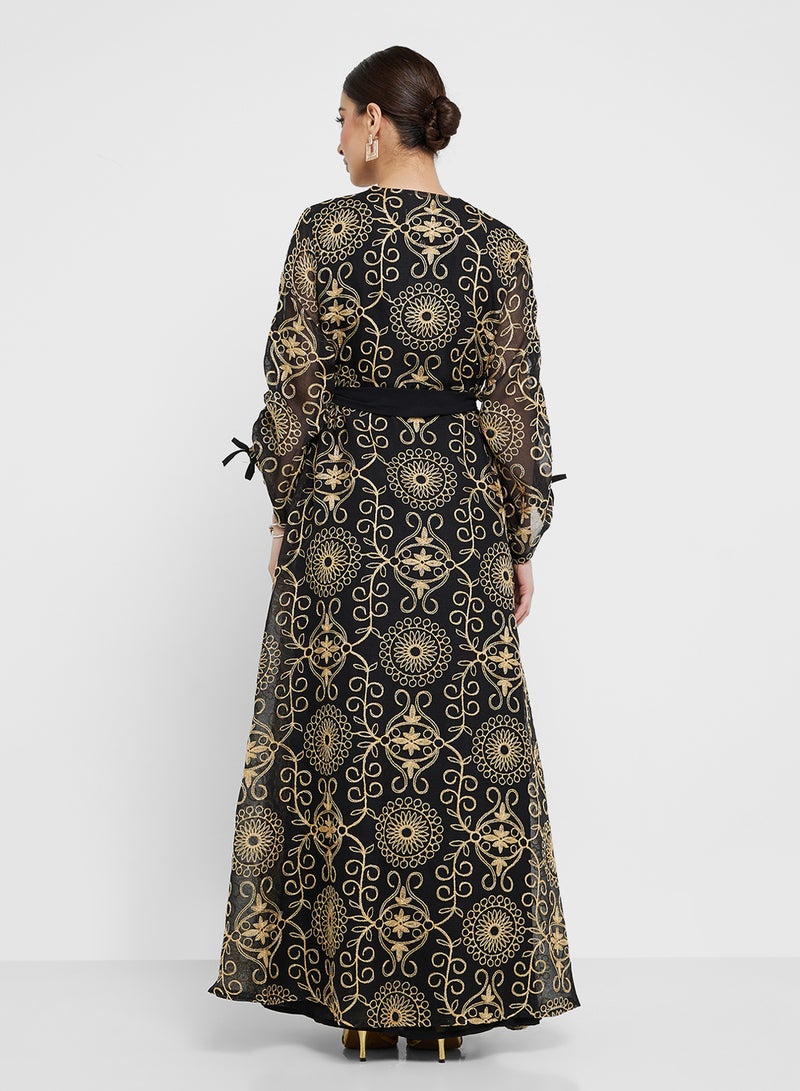Khizana Embroidered Abaya With Inner - Image 2