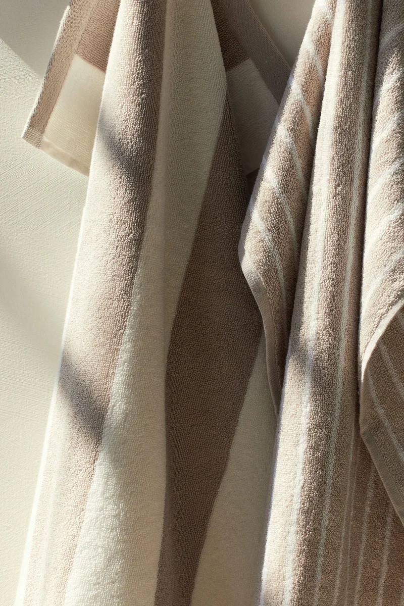 H&M Striped hand towel