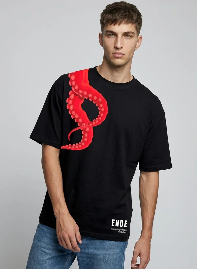 Dennis Lingo Men Black 100% Cotton Printed Regular Fit T-Shirt