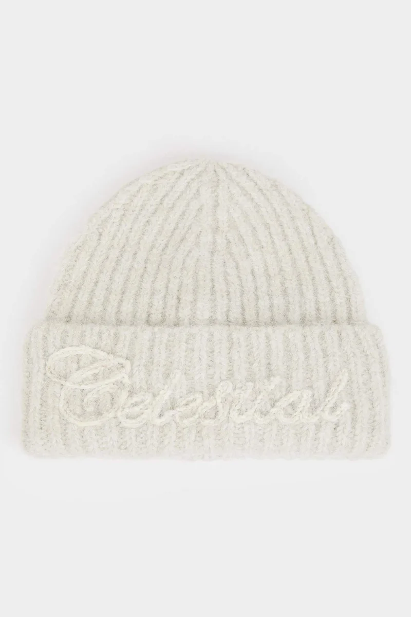 ديفاكتو Woman Embroidered Beanie