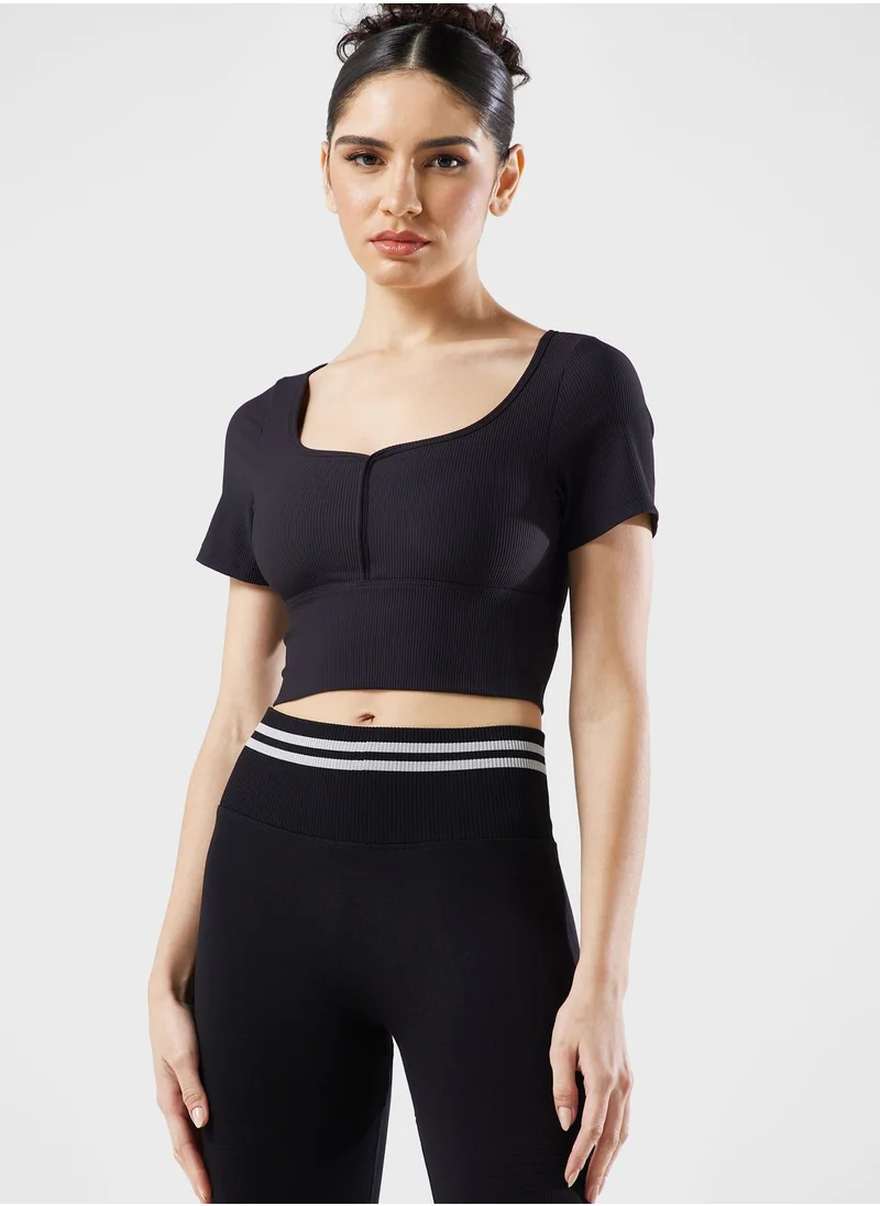 FRWD Cropped Rib Detail Sports Bra