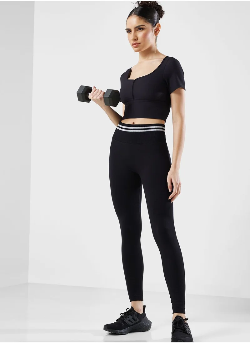 FRWD Cropped Rib Detail Sports Bra