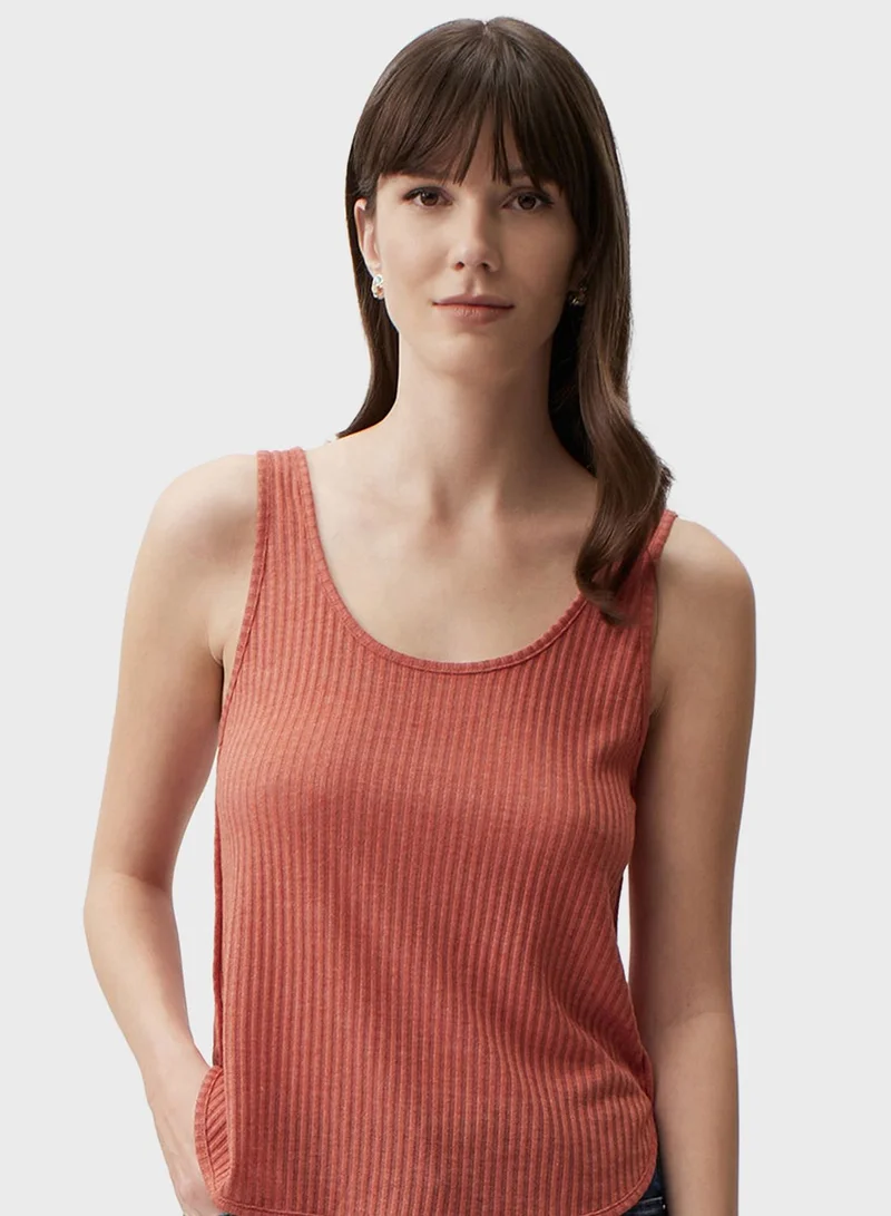 Jimmy Key Scoop Neck Tank Top