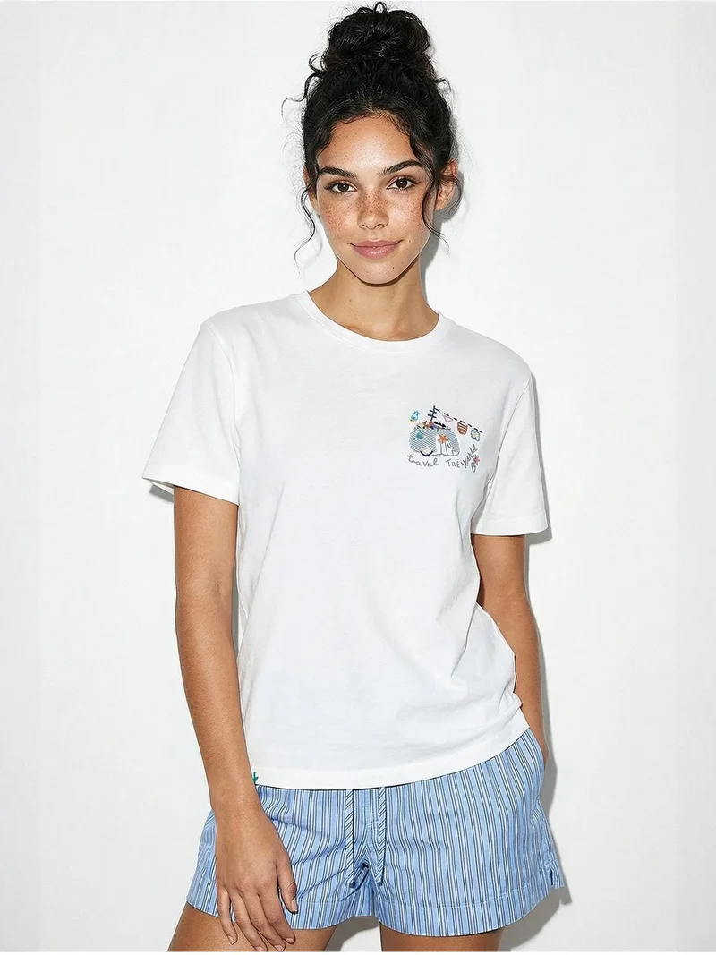 Bianco Lucci LUCCI Embroidered Crew Neck T-Shirt