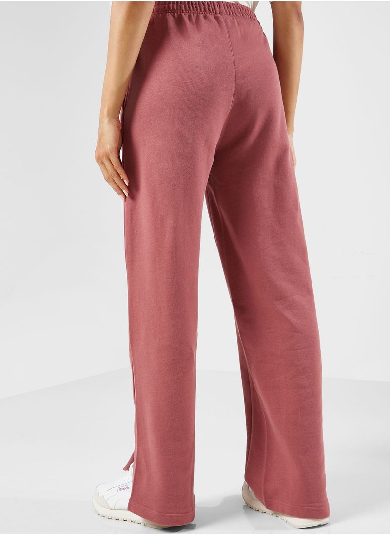 Reebok - Classics Straight Sweatpants - Image 1