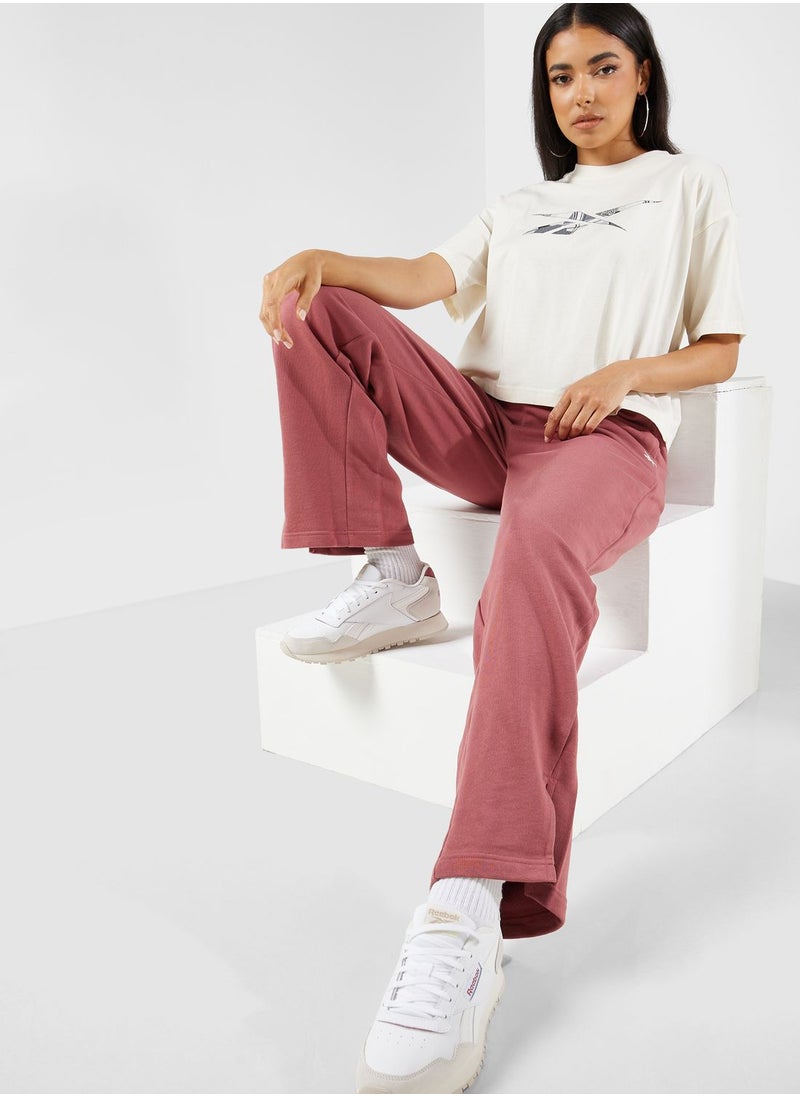 Reebok - Classics Straight Sweatpants - Image 1