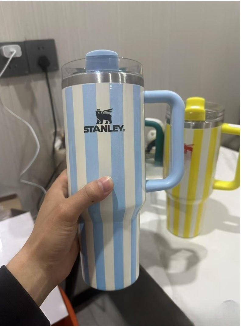 Stanley - THE QUENCHER H2.0 FLOWSTATE TUMBLER 40 OZ Cornflower Cabana Gloss - Image 1