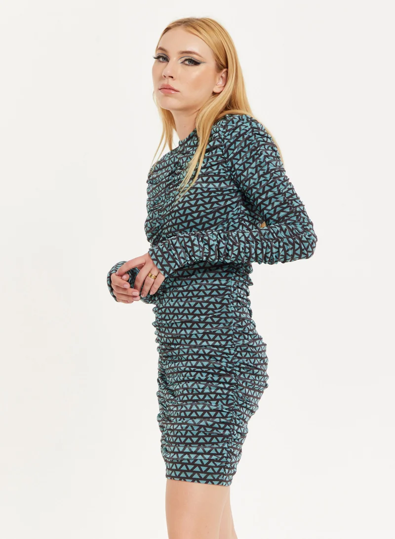 هاوس أوف هولاند فستان قصير مكشكش بطبعة هندسية