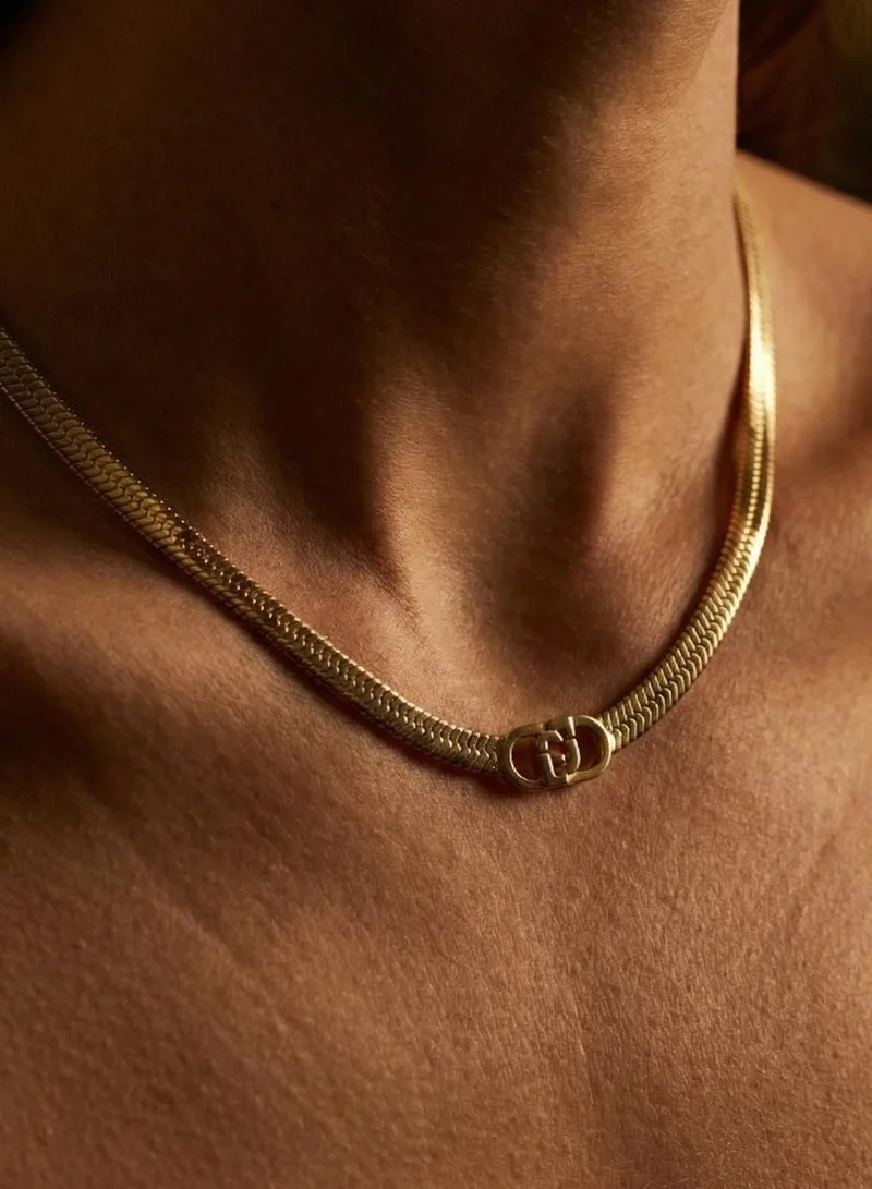 ليو جو قلادة لي جو فيل ذهبية