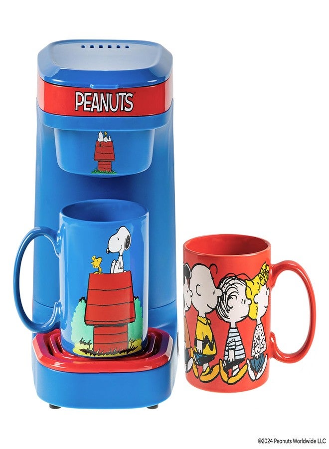 Uncanny Brands Peanuts Single Cup Coffee Maker Gift Set with 2 Mugs - Image 1