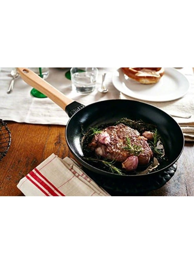 Staub 1005022 Cast Iron Pan with Wooden Handle, Suitable for Induction, 24 cm, Black - Image 3