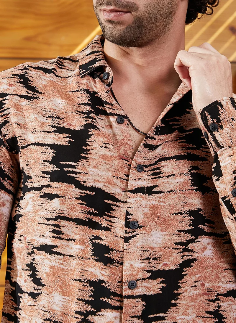 Campus Sutra Men's Sienna Brown & Midnight Black Contrast-Scuff Shirt