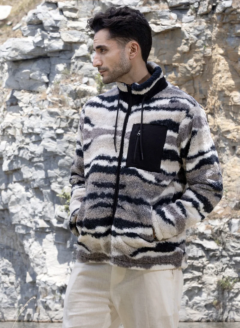كامبوس سوترا Men's Midnight Black & Ivory White Camouflage Sherpa Puffer Jacket