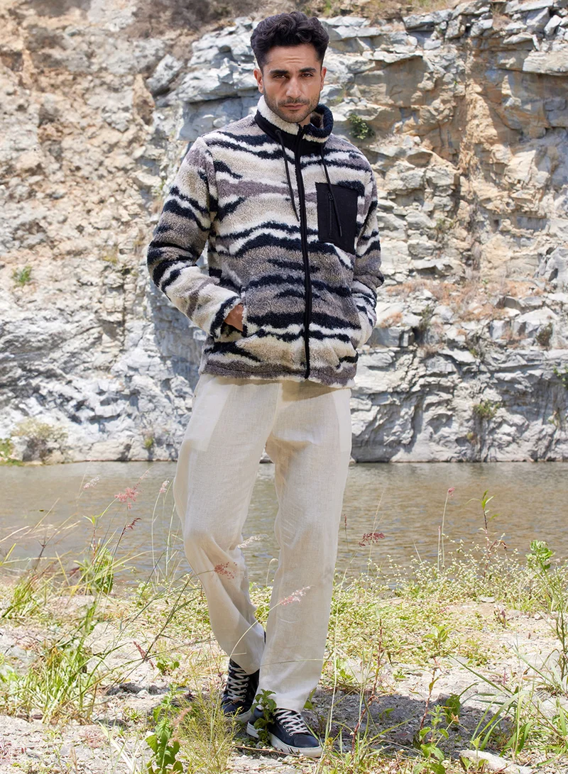 كامبوس سوترا Men's Midnight Black & Ivory White Camouflage Sherpa Puffer Jacket