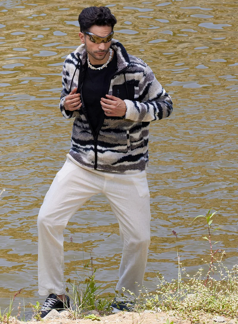 كامبوس سوترا Men's Midnight Black & Ivory White Camouflage Sherpa Puffer Jacket
