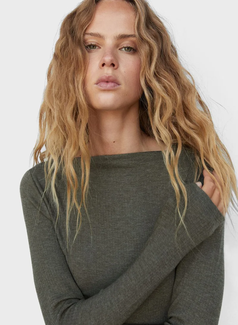 مانجو Crew Neck T-Shirt