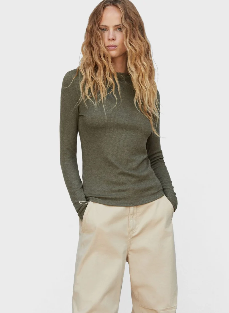 مانجو Crew Neck T-Shirt