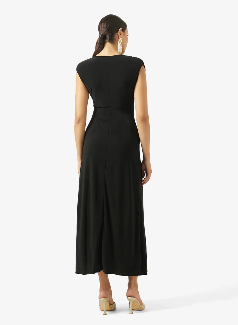 ايلا A-line Dress With Statement Buckle