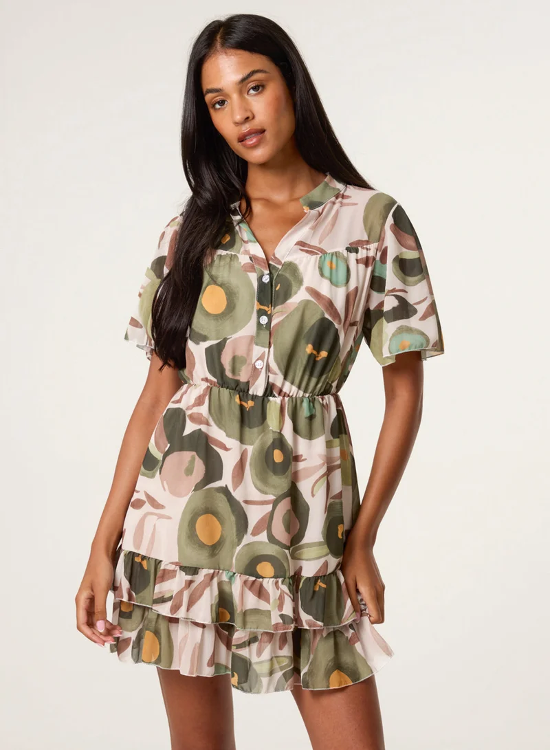 بلو فانيلا Printed Button Up Tiered Short Sleeve Dress