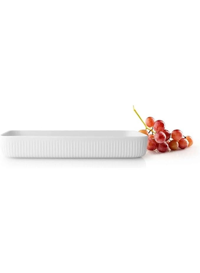 Eva Solo Serving Dish Nova - Elegant Porcelain Platter with Ribbed Finish - Matte Glaze, Durable & Dishwasher Safe - Perfect for Snacks, Starters & Sides (24x12 CM) - Image 2
