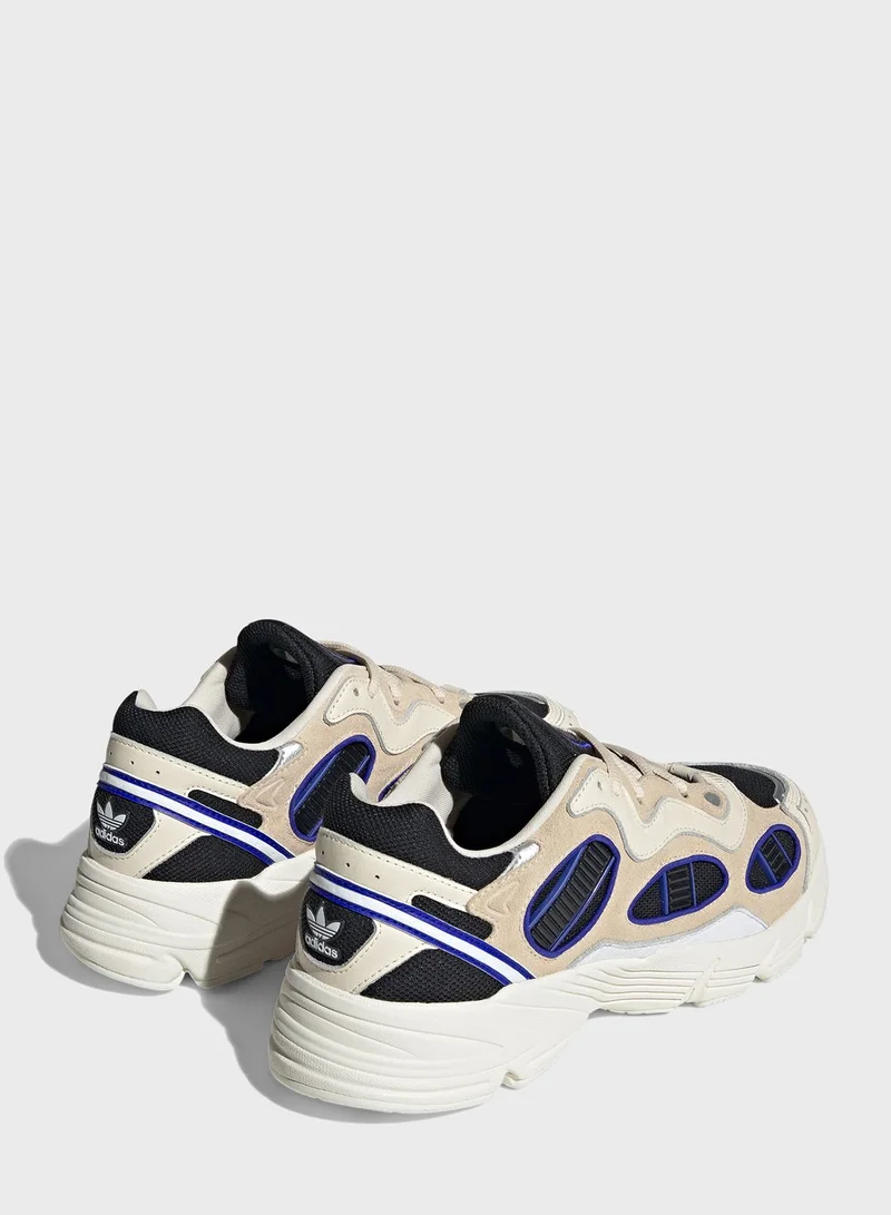 adidas Originals Adidas Astir Sn