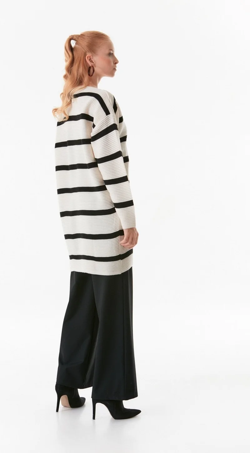 فولامودا Striped Buttoned Knitted Cardigan