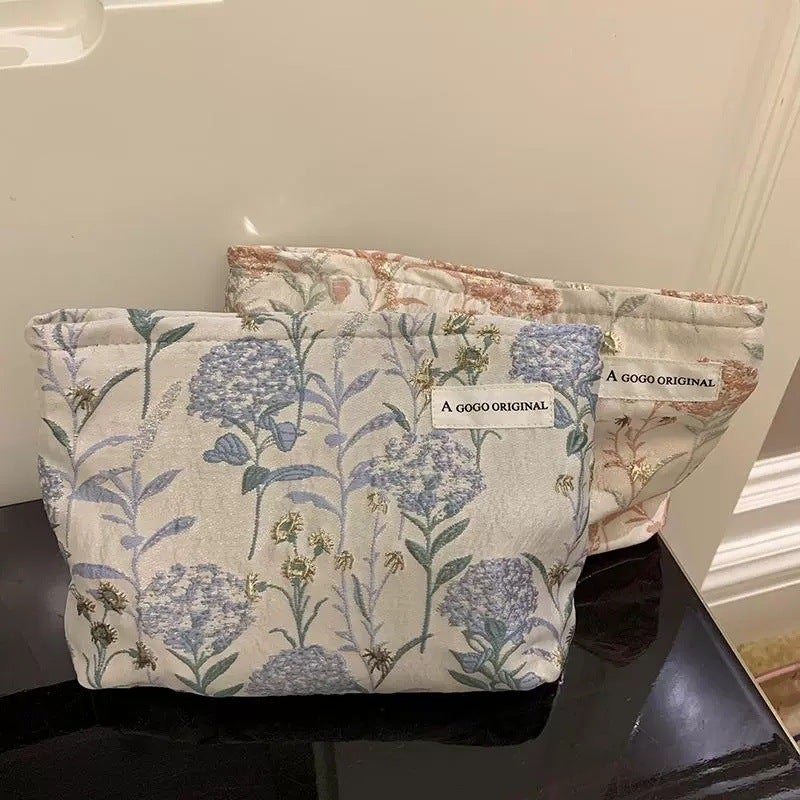Ins Cream Embroidered Flower Cosmetic Bag Large Capacity Lotion Storage Bag Portable Hand Bag - Image 2