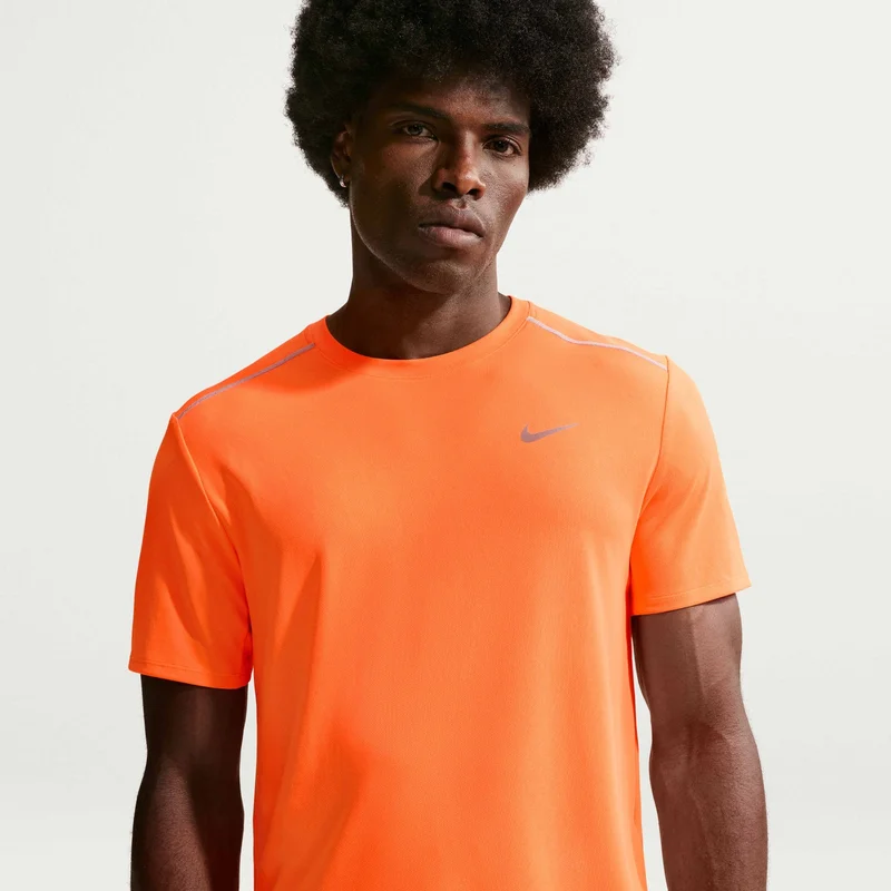 Nike Men's Miler Dri-FIT UV Running T-Shirt
