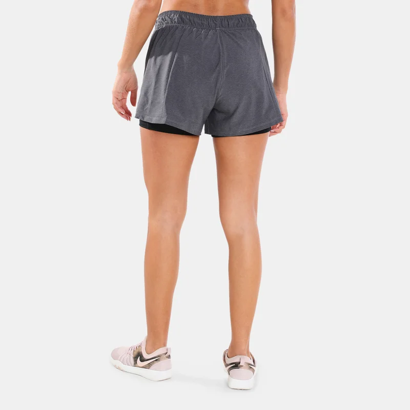 نايكي شورت فلكس اسنشال 2-في-1 للنساء